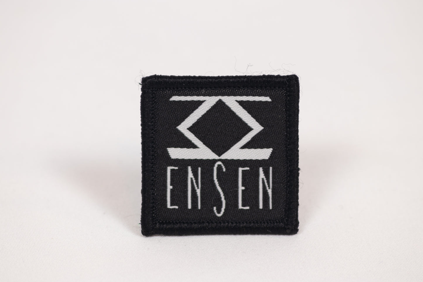 ENSEN Noir - Ecusson